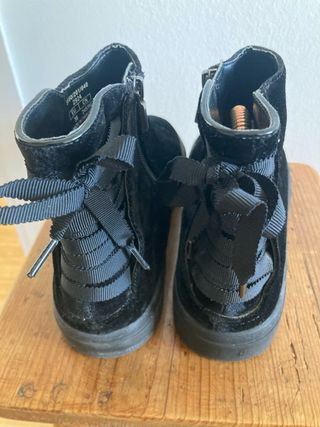 Botines terciopelo negro T38