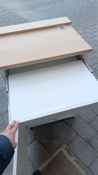 Mueble auxiliar madera y blanco