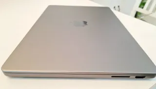 MacBook Pro 14 M3 16GB RAM Nuevo