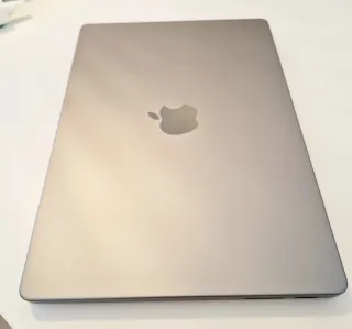 MacBook Pro 14 M3 16GB RAM Nuevo