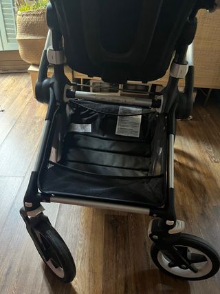 Carrito Bugaboo Fox completo, con capazo y silla.