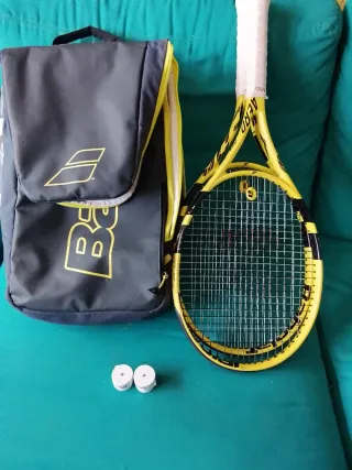 Raquetas Babolat con funda y accesorios