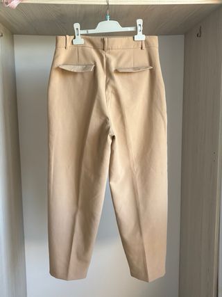 Pantalón Zara