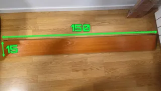 Escritorio de madera con cajonera