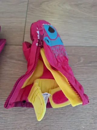 Guantes de esquí infantiles 18 a 24 meses.