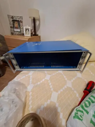 Rack para 3 aparatos metalico co azas