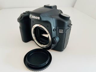 Cámara Canon EOS 50D + Accesorios