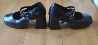 Zapatos tacón Mary Jane negros