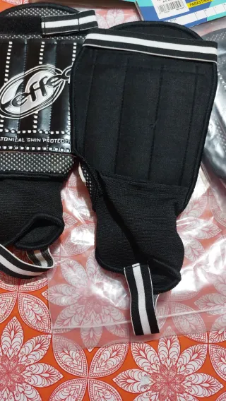 Parastinco da calcio Effea senior