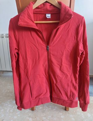 Sudadera rosa con cremallera sin capucha