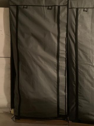 Armario de tela gris