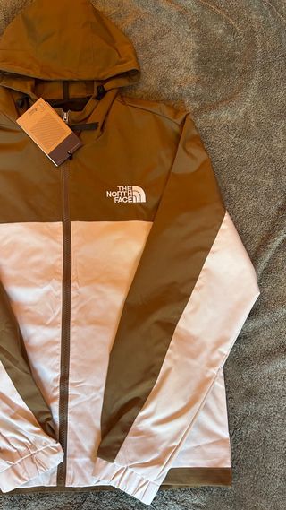 Chaqueta The North Face Marrón y Blanca