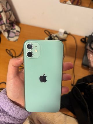 iPhone 11 Verde Acqua ¡PREZZO TRATTABILE!