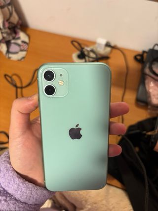 iPhone 11 Verde Acqua ¡PREZZO TRATTABILE!