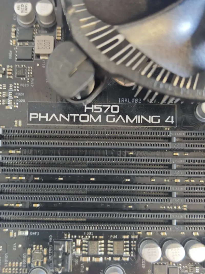 Placa Base ASRock H570 Phantom Gaming 4 afbeelding 2