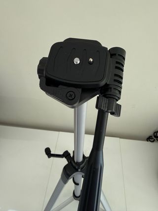 Trípode Amazon basics para cámara fotos