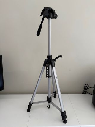 Trípode Amazon basics para cámara fotos