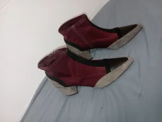 Botines Buonarotti grises y bourdeos