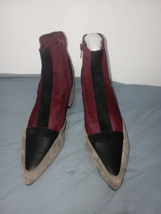 Botines Buonarotti grises y bourdeos