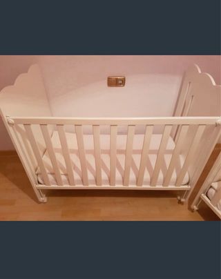 Cuna bebé blanca marca mycuna.