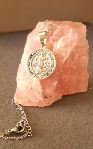 Medalla San Benito color Plata