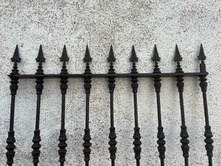 Puerta antigua hierro forjado