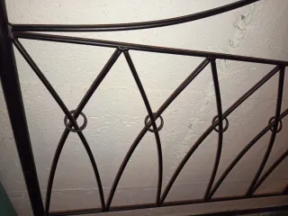 Cabecero de forja negro. Cama 1'35