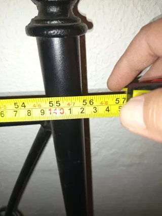 Cabecero de forja negro. Cama 1'35