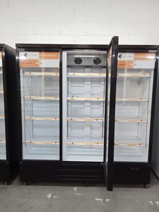 Neveras Expositoras de Bebidas Nuevas