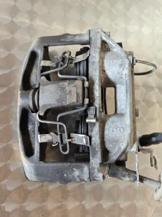 Pinzas de freno delanteras Audi