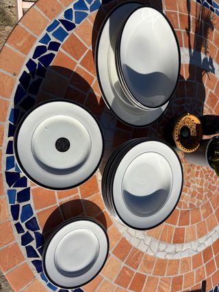 Elegante Vajilla Royal Doulton "Oxford Midnight"