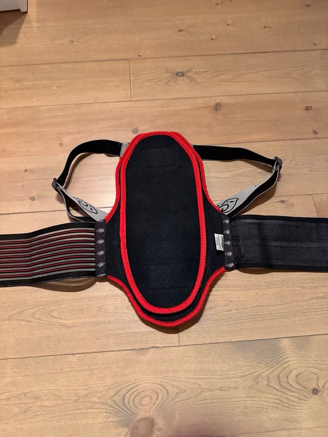 Tortuga protectora Ski UFO Plast. Niño 7-8 años