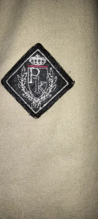 Abrigo beige Pimkie con capucha forrada