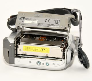 Videocámara JVC 25x Zoom Digital