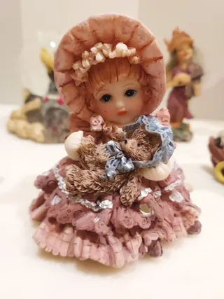 10 Figuras  de Resina Antiguas