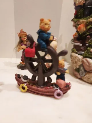 10 Figuras  de Resina Antiguas