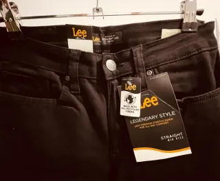 Pantalones Lee Negros Rectos