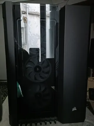 Corsair 680x