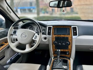 Jeep Grand Cherokee 2010