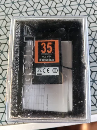 Módulo Futaba 35MHz. MZ+FM