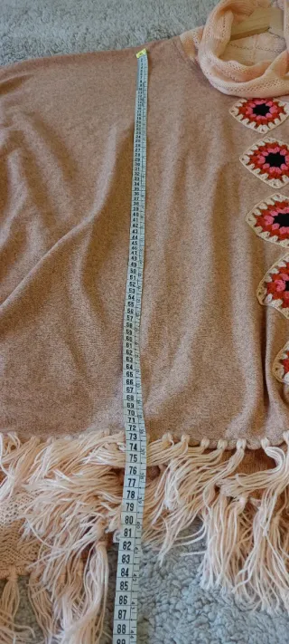 Poncho Patricia Mora Boho Chic Beige/Rosa