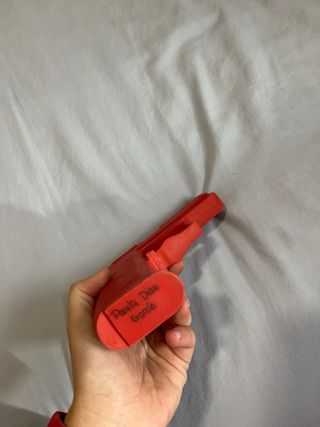 Red Gun. Pistola de Goma roja.
