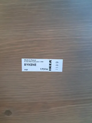 Mesa auxiliar IKEA RYKENE madera y metal