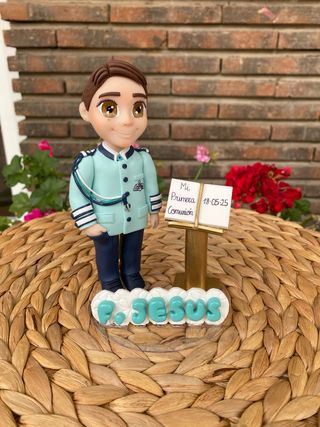 Figura tarta niño comunión