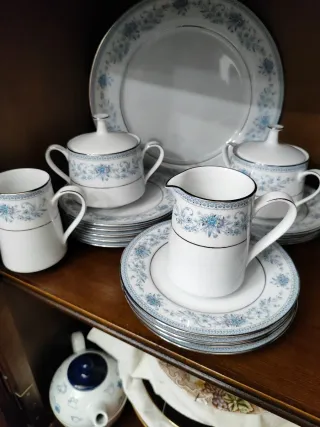 Juego de café/té porcelana floral
