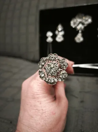 Aderezo de plata con pedrería