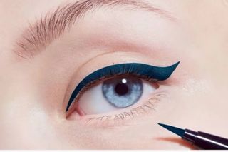 Lote Sombra y Eyeliner Dior Azul