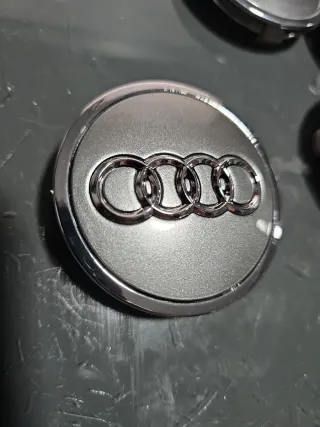 Juego 4 Tapacubos Audi 8W0601170