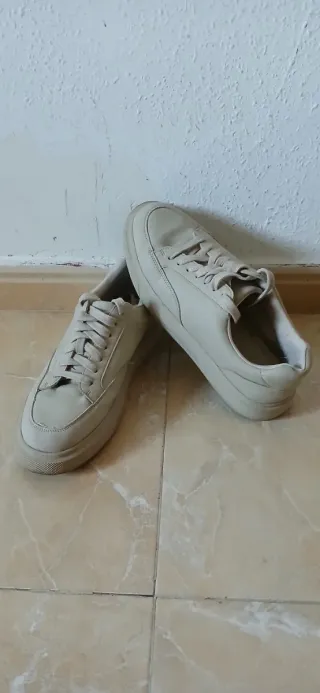 Zapatillas beige
