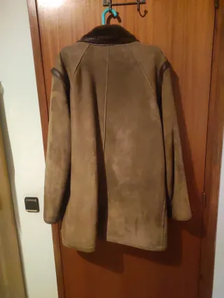 Chaquetón de ante marrón